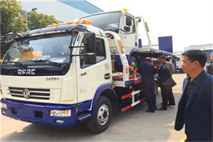 贵溪汽车道路救援拖车价格